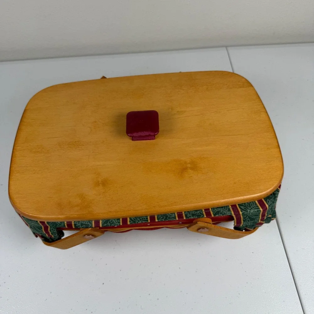 Longaberger 1996 Holiday Cheer Basket Christmas Collection Cloth & Plastic Liner